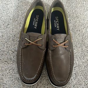 Men’s Sperry leather shoes size12